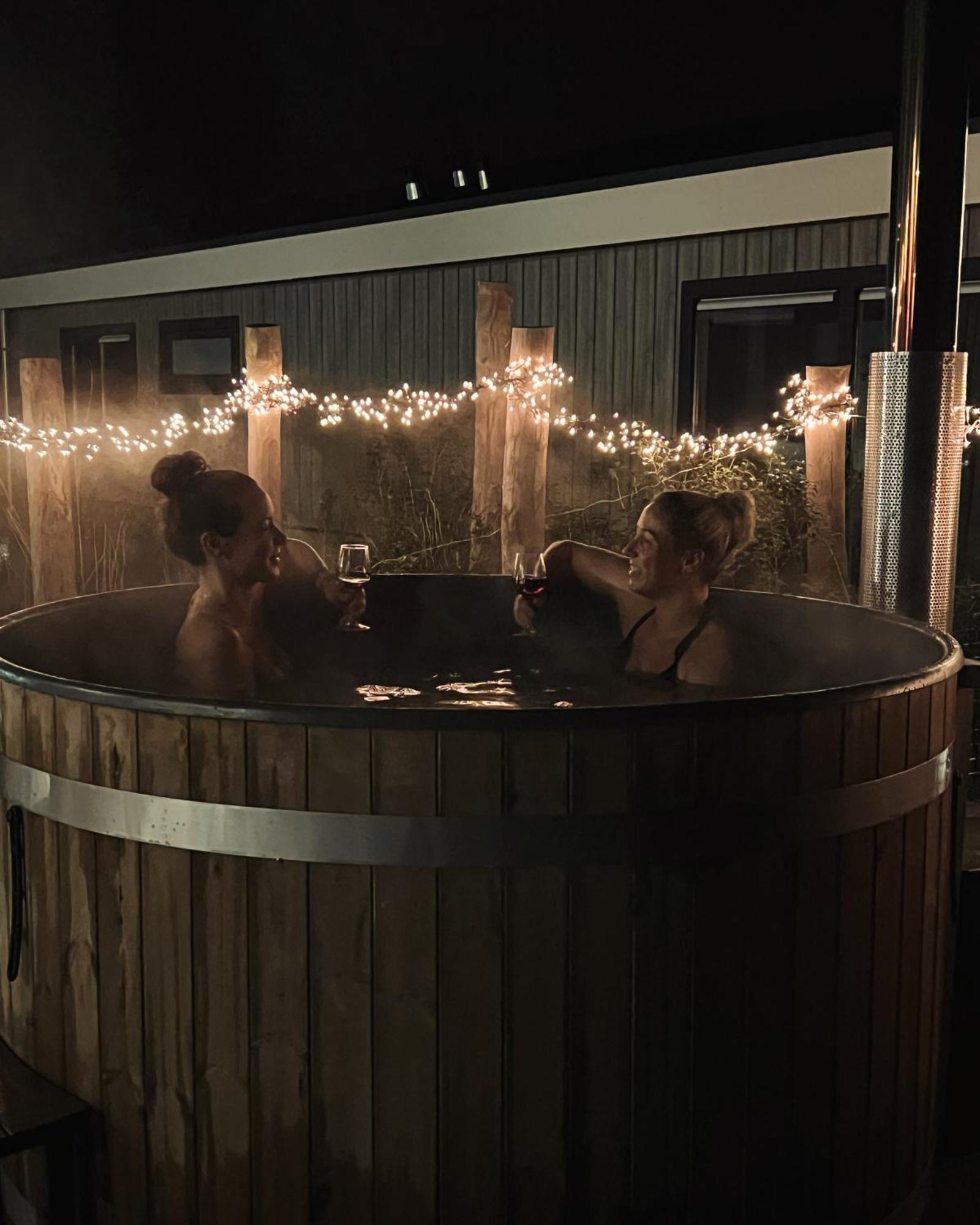 Wellness Chalet Veluwemeer Бидингхаузен Екстериор снимка